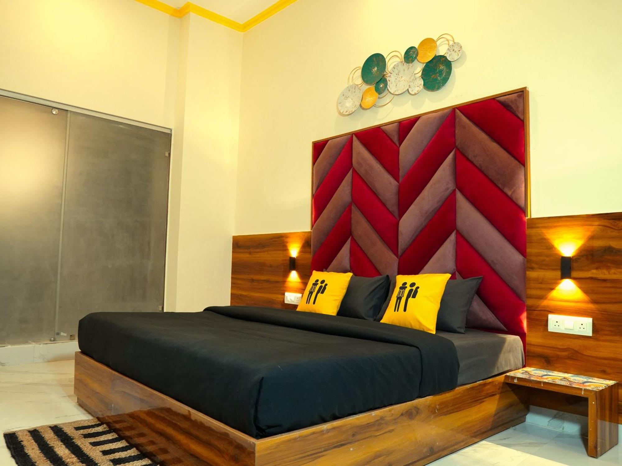 The Hosteller Rishikesh, Upper Tapovan Ngoại thất bức ảnh