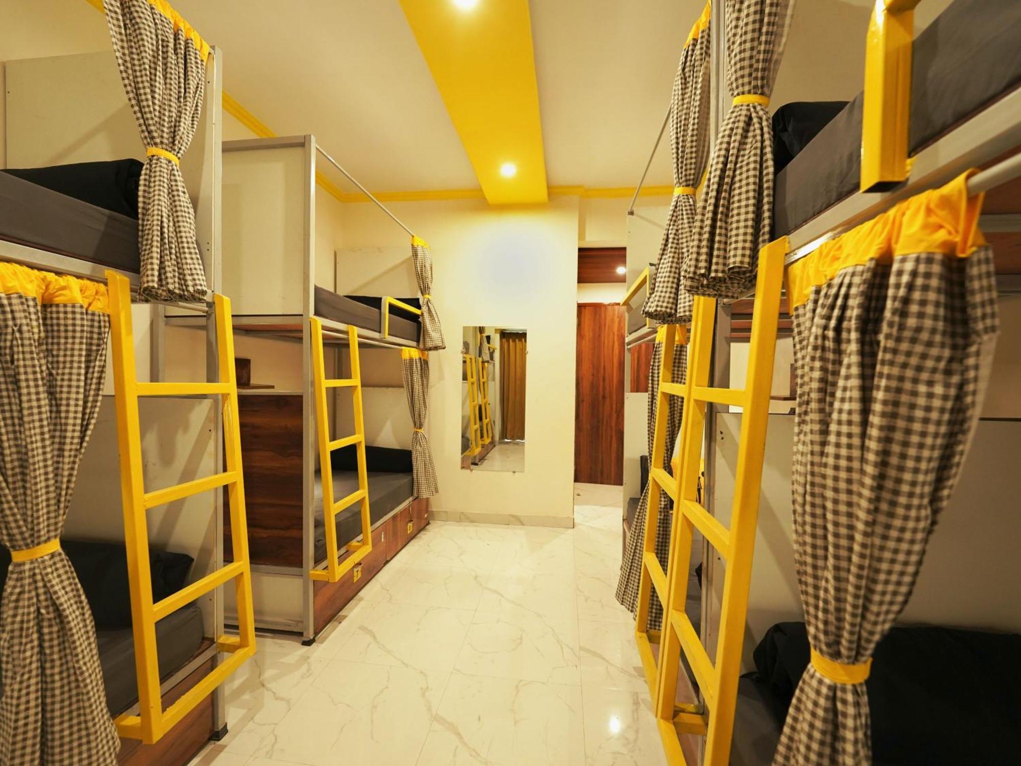 The Hosteller Rishikesh, Upper Tapovan Ngoại thất bức ảnh