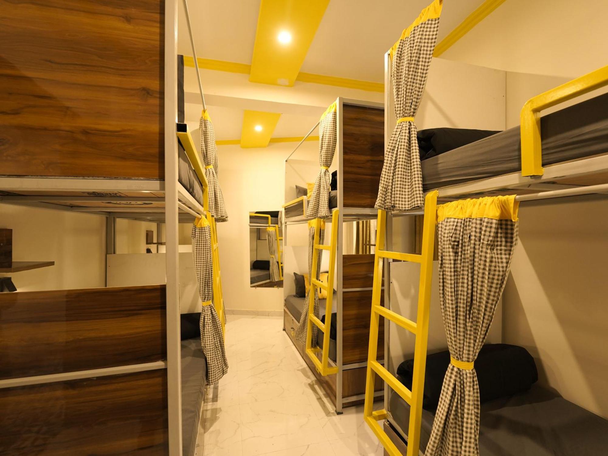 The Hosteller Rishikesh, Upper Tapovan Ngoại thất bức ảnh
