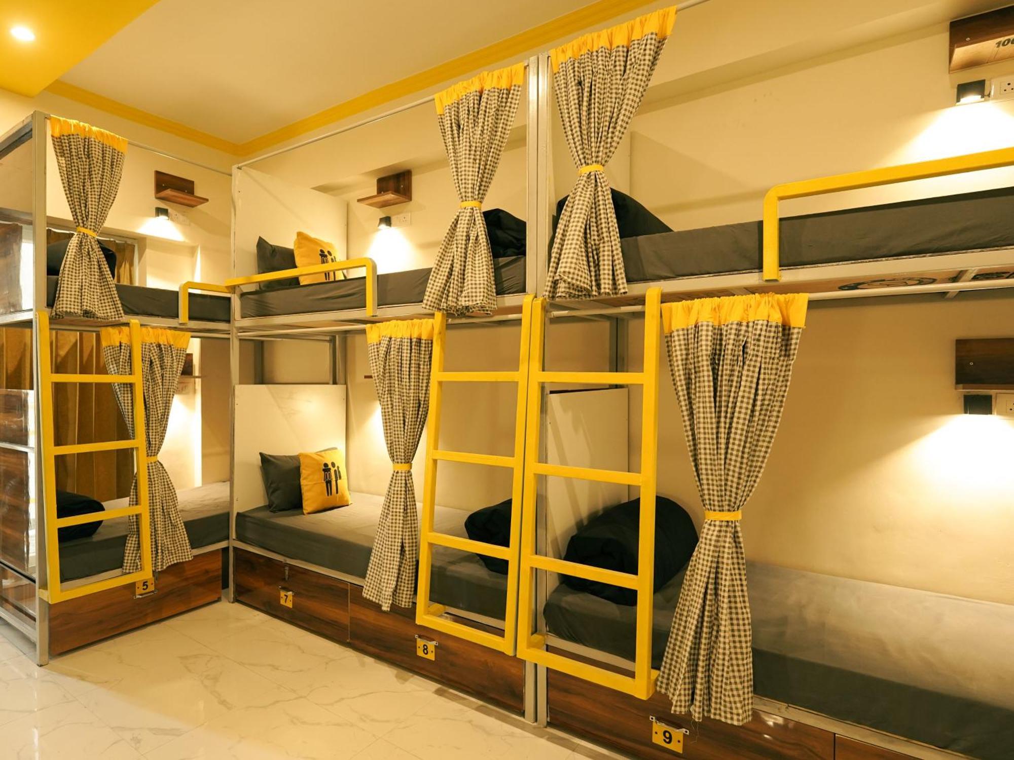 The Hosteller Rishikesh, Upper Tapovan Ngoại thất bức ảnh
